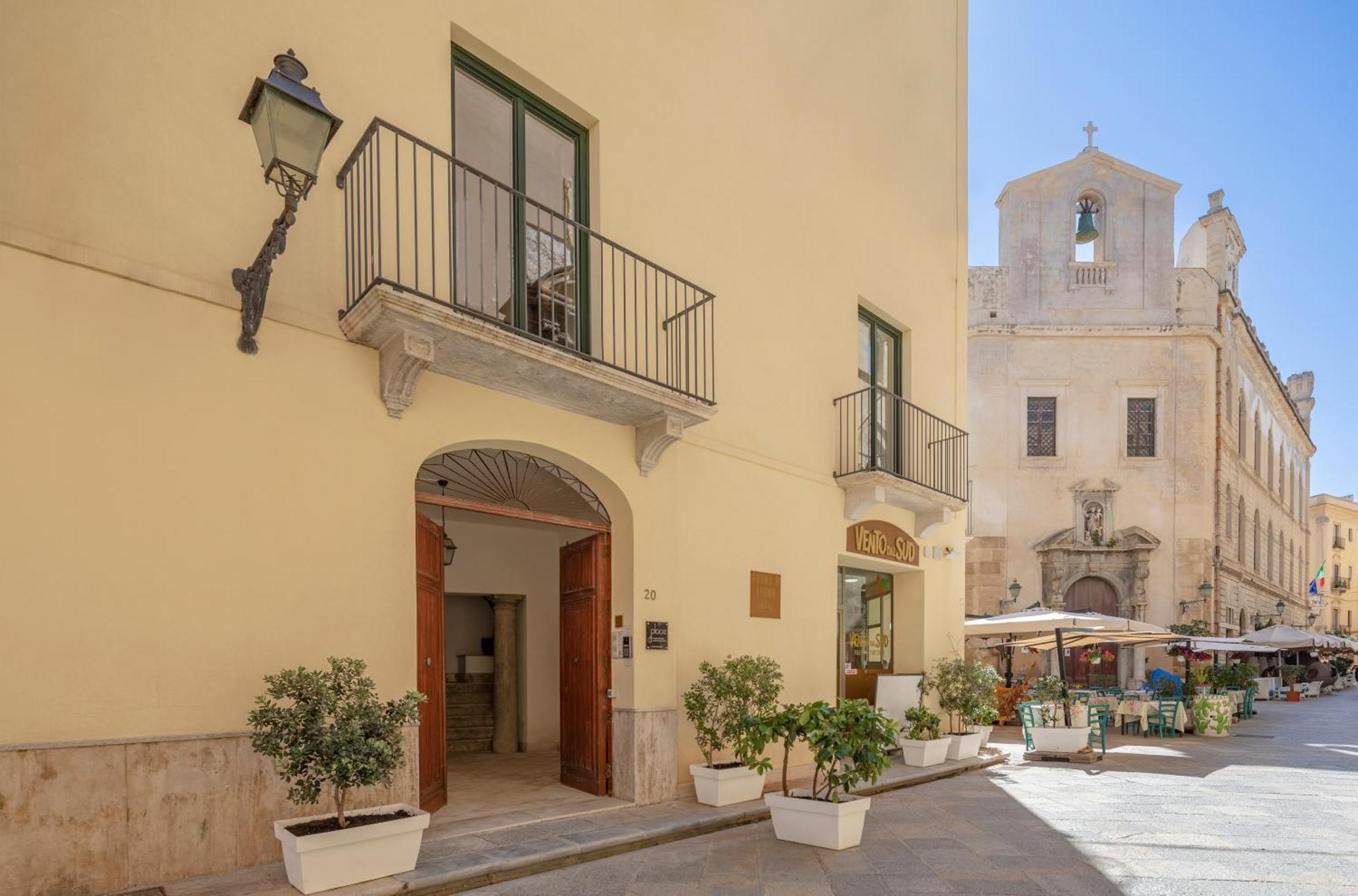 Fiveplace Design Suites & Apartments Trapani Exterior photo